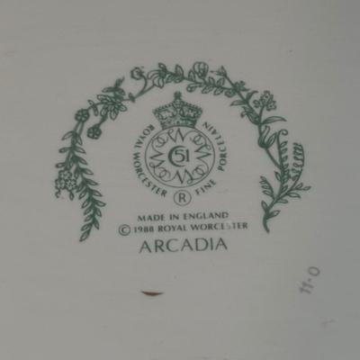 LOT 377: Royal Worcester 1988 Arcadia Serving Bowl & Covered Bowl