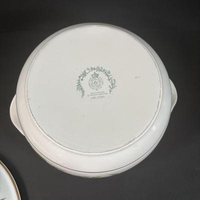 LOT 377: Royal Worcester 1988 Arcadia Serving Bowl & Covered Bowl