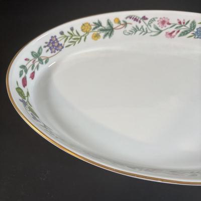 LOT 377: Royal Worcester 1988 Arcadia Serving Bowl & Covered Bowl