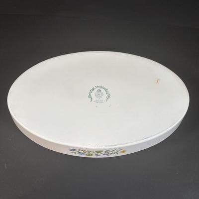 LOT 377: Royal Worcester 1988 Arcadia Serving Bowl & Covered Bowl