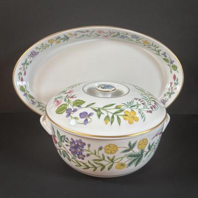 LOT 377: Royal Worcester 1988 Arcadia Serving Bowl & Covered Bowl