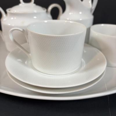 LOT 379: Mikasa L5424 Zephyr White Tea/Coffee Cups, Saucers, Creamer/Sugar