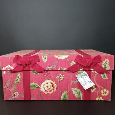 LOT 435: Vintage 1978 REO Meow Straw House Trinket Boxes with Storage Boxes