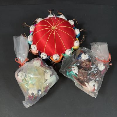 LOT 462: Pin Cushion, Golden Age, Wiss, Chrome USA Scissors