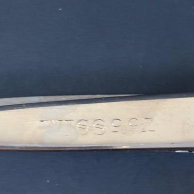 LOT 462: Pin Cushion, Golden Age, Wiss, Chrome USA Scissors