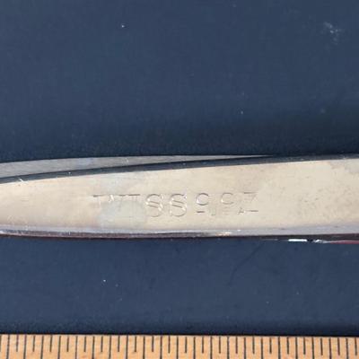 LOT 462: Pin Cushion, Golden Age, Wiss, Chrome USA Scissors