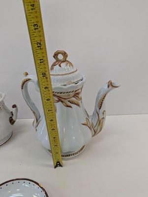 Elsmore & Forster Laurel Wreath Ceres Wheat Copper Luster Teapot Tunstall