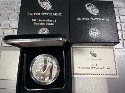 2011 September 11th National Medal Proof Silver Dollar Commemorative Coin as Pictured. FREE DOMESTIC SHIPPING.