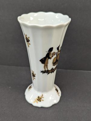 Approx 5 1/4" Tall Royal Tettau Atelier Vase