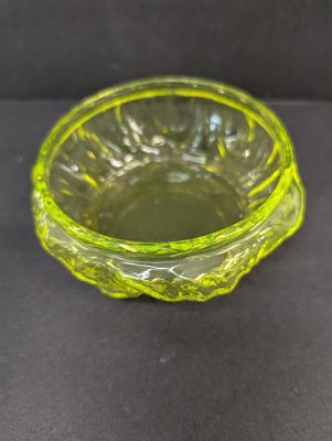 Vaseline Glass Victorian Lady Trinket Box