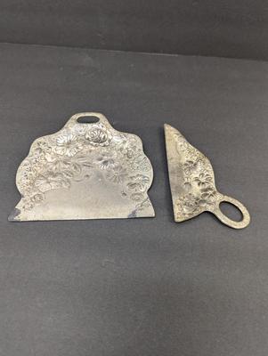 Metal Crumb Butler Scraper & Catcher Metal Plated Made In Occupied Japan