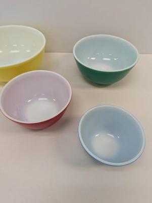 Vintage Pyrex Mixing Bowls