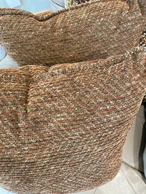 Afghan & 2 pillows