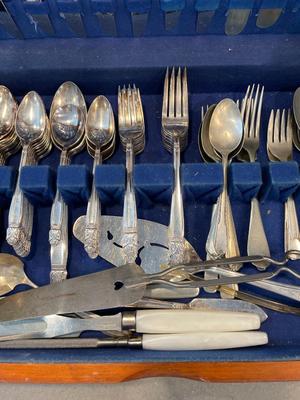 Holmes & Edwards inlaid silver & mixed silverware plus cookbooks