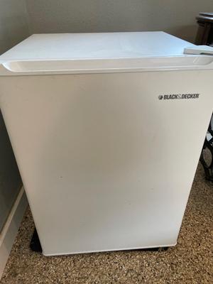 Black & Decker dorm fridge