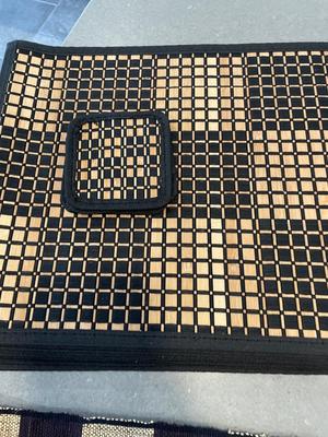 Placemats (black)