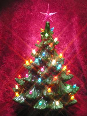 Lighted ceramic Christmas Tree