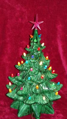 Lighted ceramic Christmas Tree