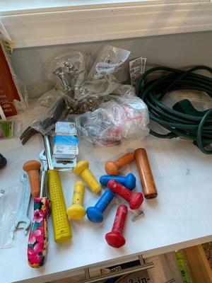 Tools & hardware