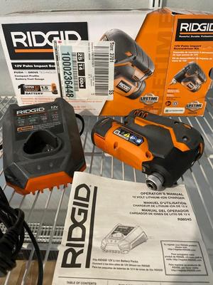 Rigid palm impact screwdriver kit