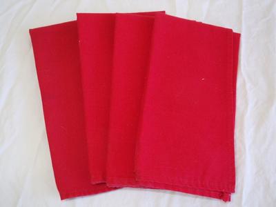Holiday cloth table napkins