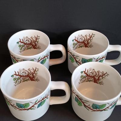 LOT 1: Tiffany & Co Tiffany Toys Children's Plate, Bowls and Cups