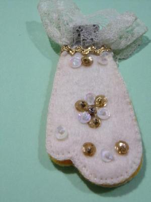Hand crafted tiny mittens clip-on tree ornament