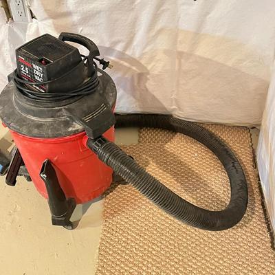 LOT 82B: Craftsman 8-Gallon Wet Dry Vac