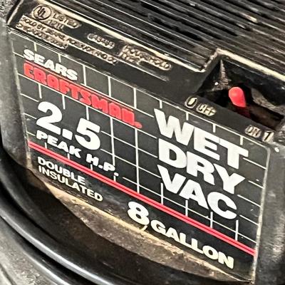 LOT 82B: Craftsman 8-Gallon Wet Dry Vac