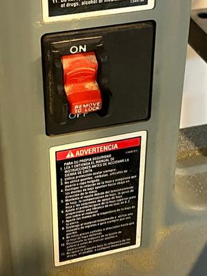 LOT 83B: Delta 10" Band Saw - Model 28-195