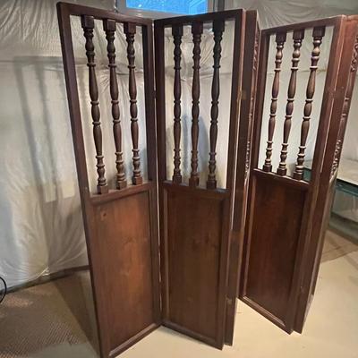 LOT 87B: Vintage Wood 5-Panel Privacy Screen