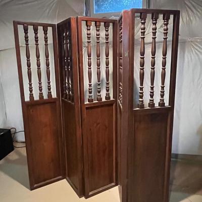 LOT 87B: Vintage Wood 5-Panel Privacy Screen
