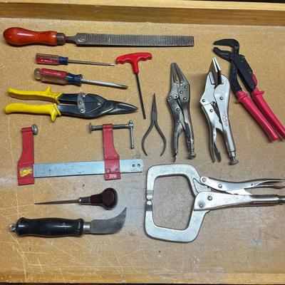 LOT 97B: Big Lot of Hand Tools