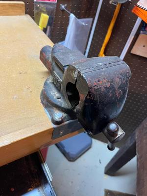 LOT 101B: Craftsman Workbench with Mounted Vice