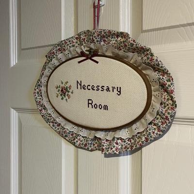 LOT 103B: Bathroom Decor and More