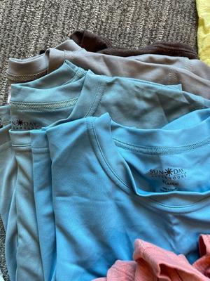 XL clothing