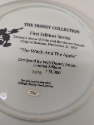 Disney's Snow White & The Seven Dwarfs Plates