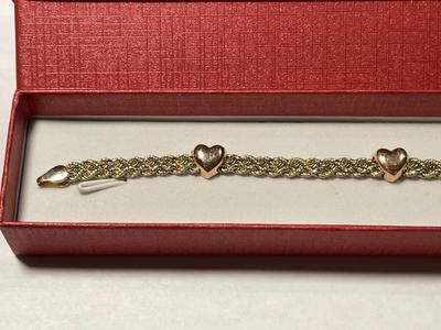 VINTAGE 14k PREOWNED HARDLY WORN 7.25" HEART DOUBLE ROPE BRACELET 4.4 (DWT) PENNYWEIGHTS TW IN VG CONDITION AS PICTURED.