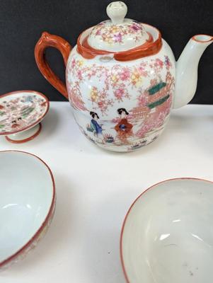 Hand Painted 1930's Era Geisha Girl Tea Set