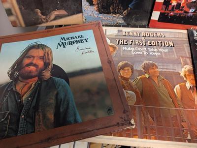 Vintage Records Willie Nelson John Prine Kenny Rogers Bonnie Raitt & Various Artist Lot 2