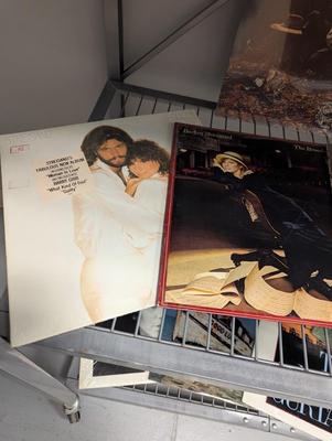 Vintage Records Willie Nelson John Prine Kenny Rogers Bonnie Raitt & Various Artist Lot 2