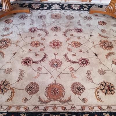 LOT 504: Large Floral Rug 8' x 11'