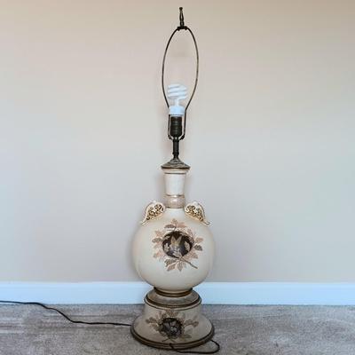 LOT 513: MCM Royal Worcester-Style Table Lamp