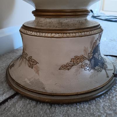 LOT 513: MCM Royal Worcester-Style Table Lamp