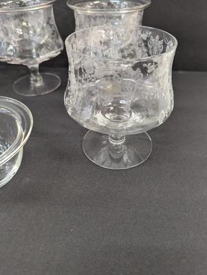 Etched Cambridge Diane Seafood Cocktail Glasses With Liners