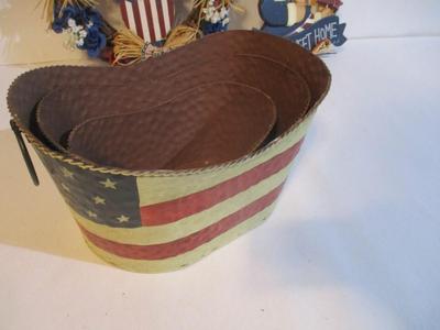 New Patriotic Decorative Wall Decor & Metal Bins