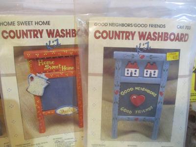New Heirloom Toys Doll Pins & Stands Country Washboards Wooden Cutouts