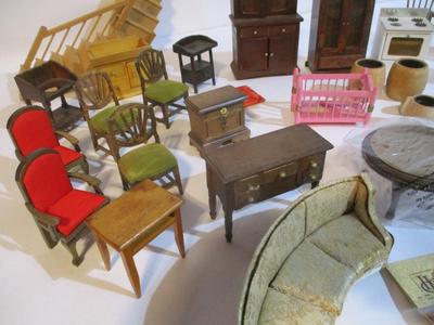 New Vintage Doll House Furniture