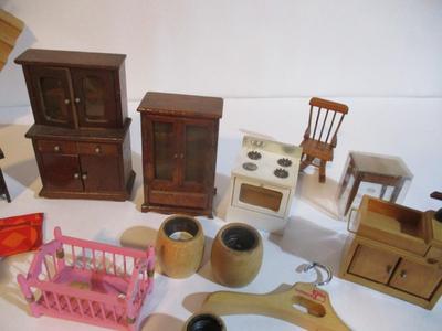 New Vintage Doll House Furniture