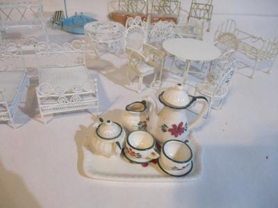 New Vintage Doll House Furniture #223